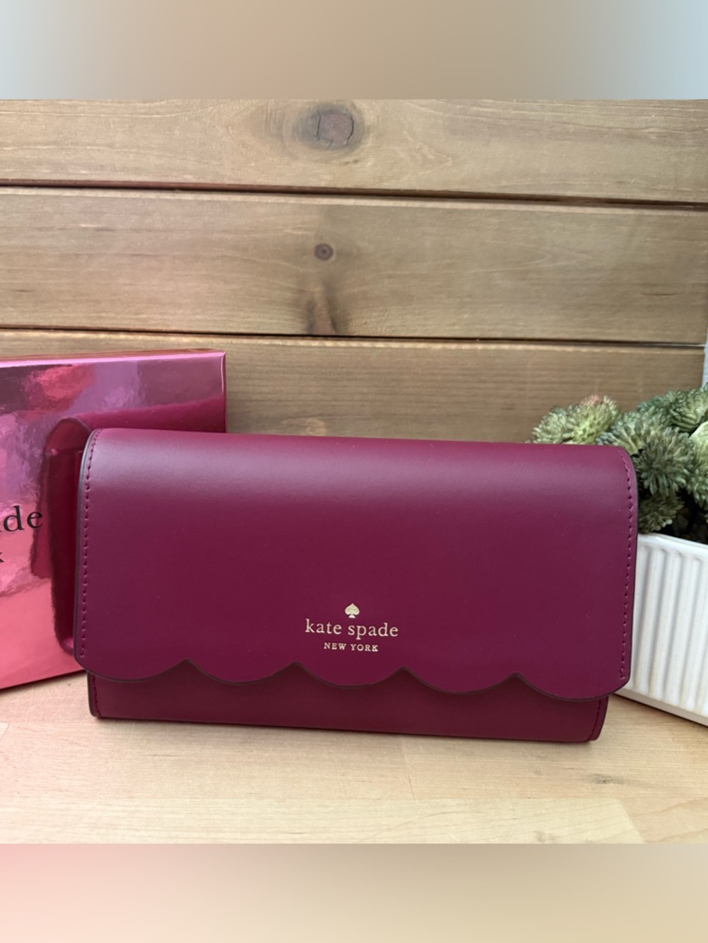 kate spade Blackberry Preserve Scalloped Flap Wallet on Chain (NWT)